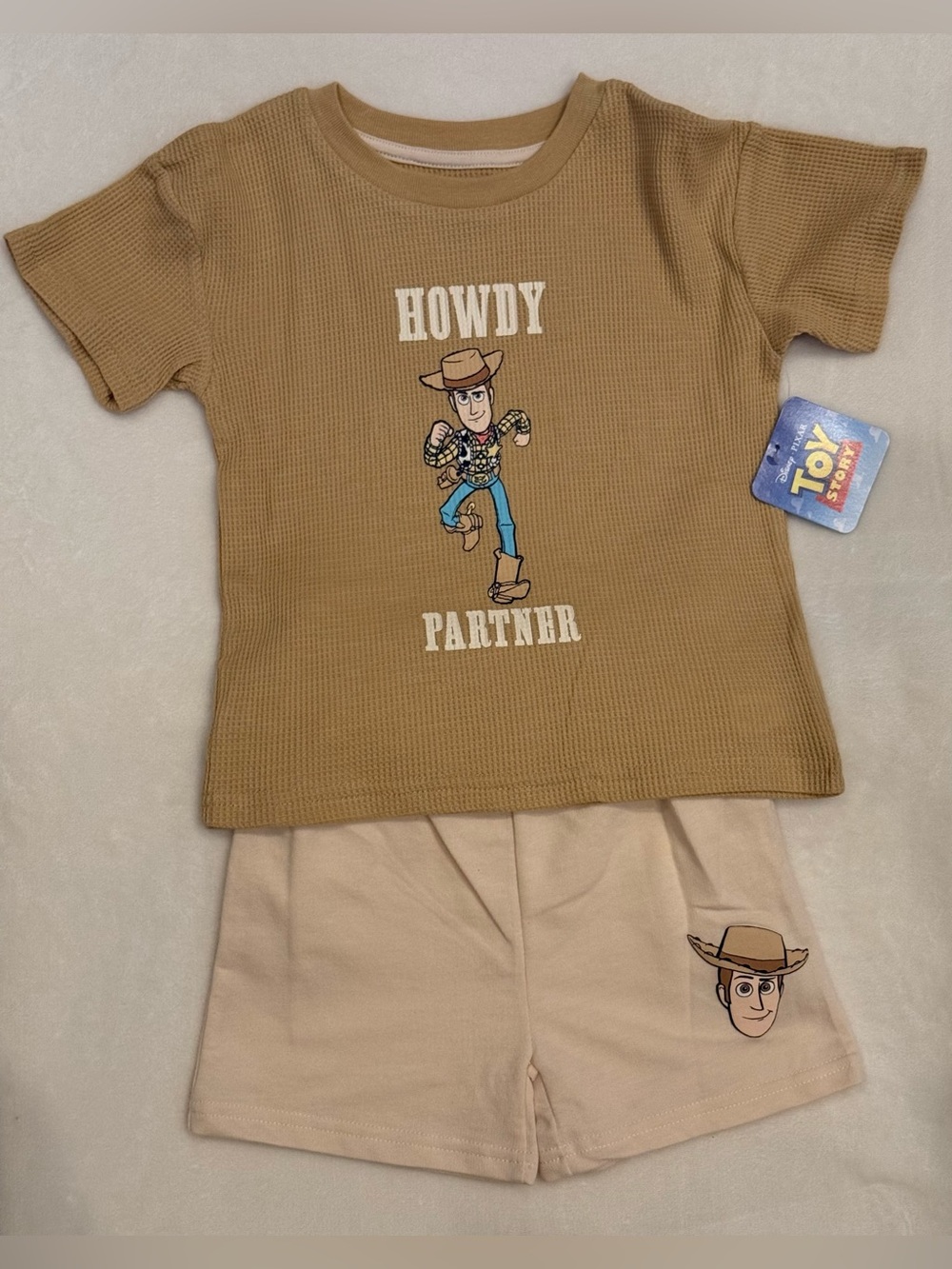 Disney Toy Story Woody 'Howdy Partner' Two-Piece Kids Set - brown and Cream NWT